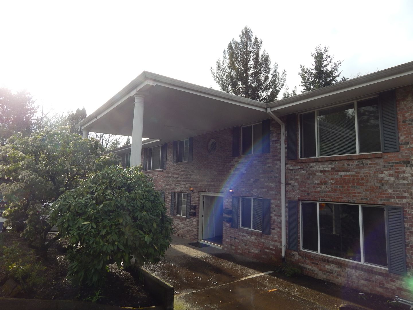 PORTLAND Apartment: 4337-4371 SW GARDEN HOME RD