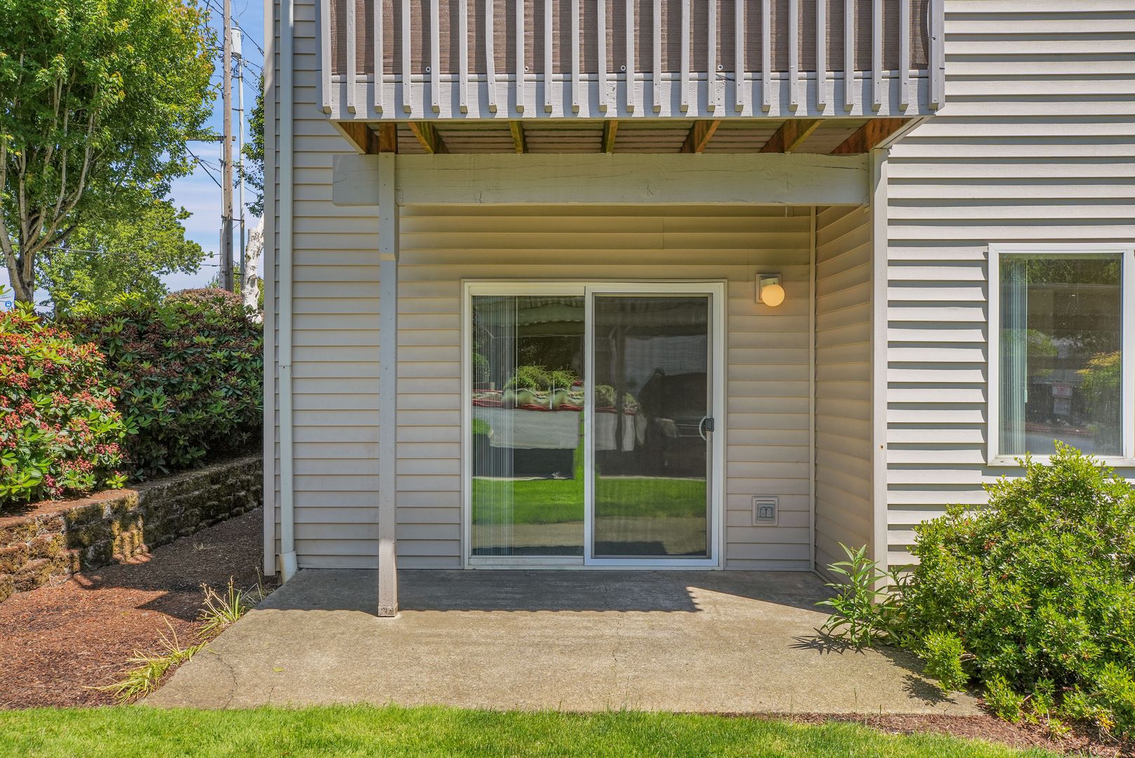 #196 COPPERFIELD APTS 28 of 28