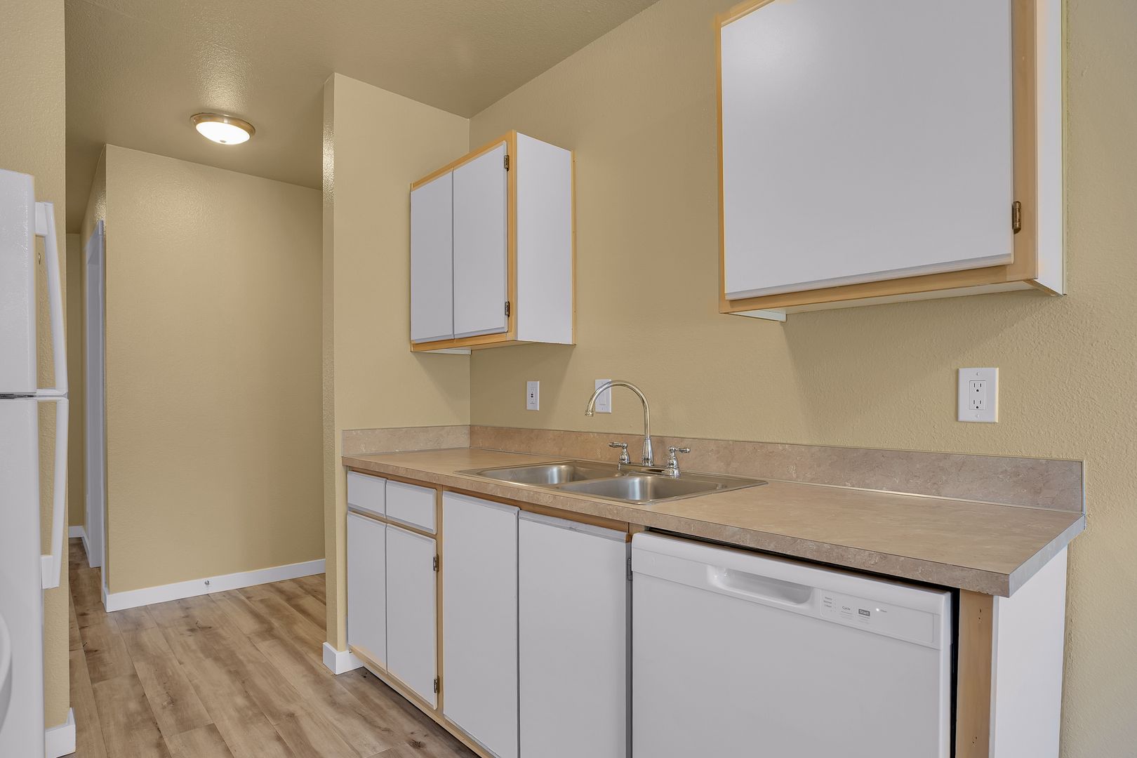 #196 COPPERFIELD APTS 10 of 28