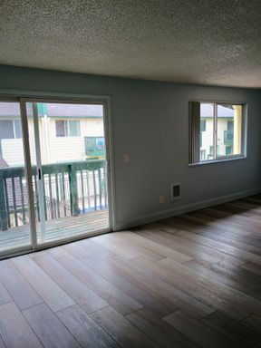 2 bed 1 bath in Portland – photo 1