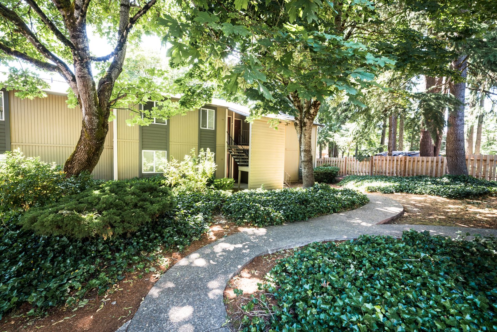 BEAVERTON Apartment: 7851 SW HALL BLVD #27