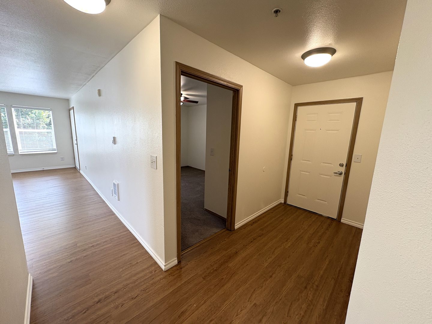 SALEM Apartment: 3045 GEHLAR RD NW