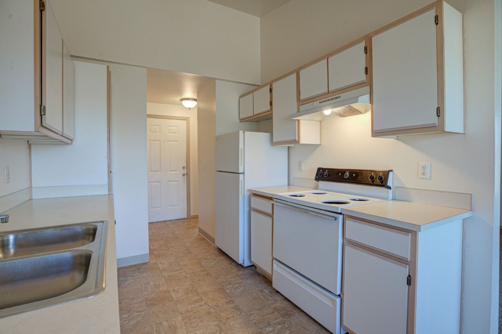 #294 FIELDSTONE APARTMENTS 5 of 12