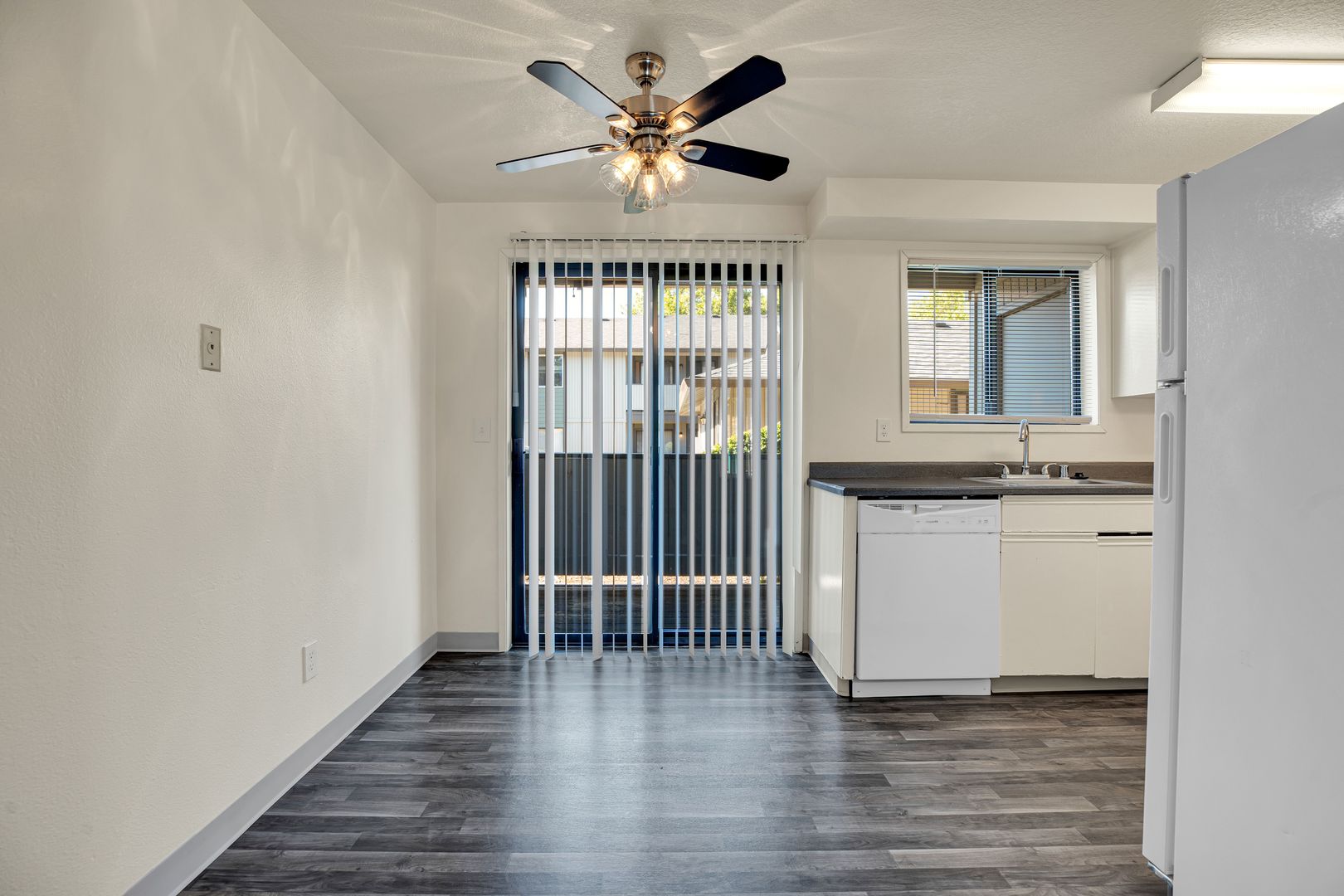 VANCOUVER Apartment: 5700-5706 NE 34TH STREET