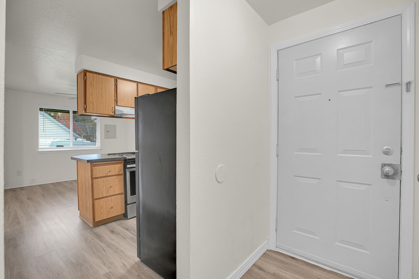 TIGARD Apartment: 10587 TIGARD ST