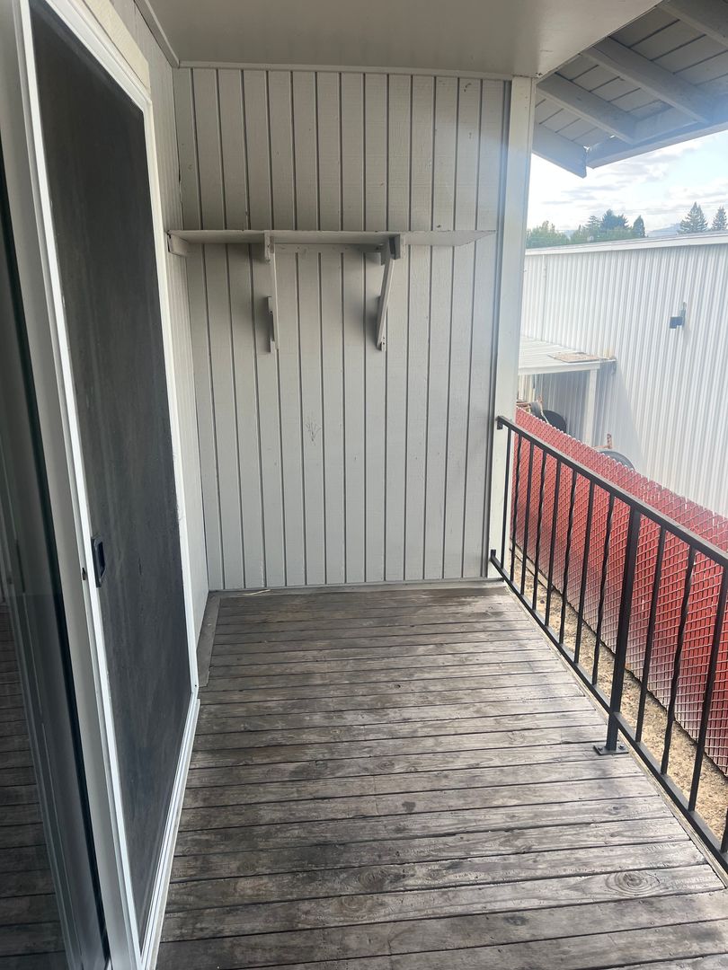 #251 PINE CREST APARTMENTS 12 of 12