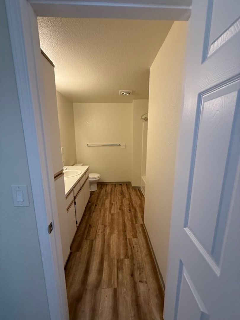 #183 SADDLE CLUB APTS 41 of 67