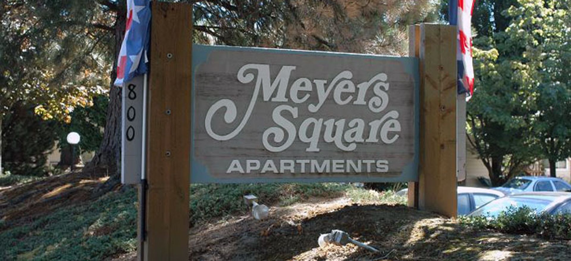 GRESHAM Apartment: 2800 SE 1ST ST
