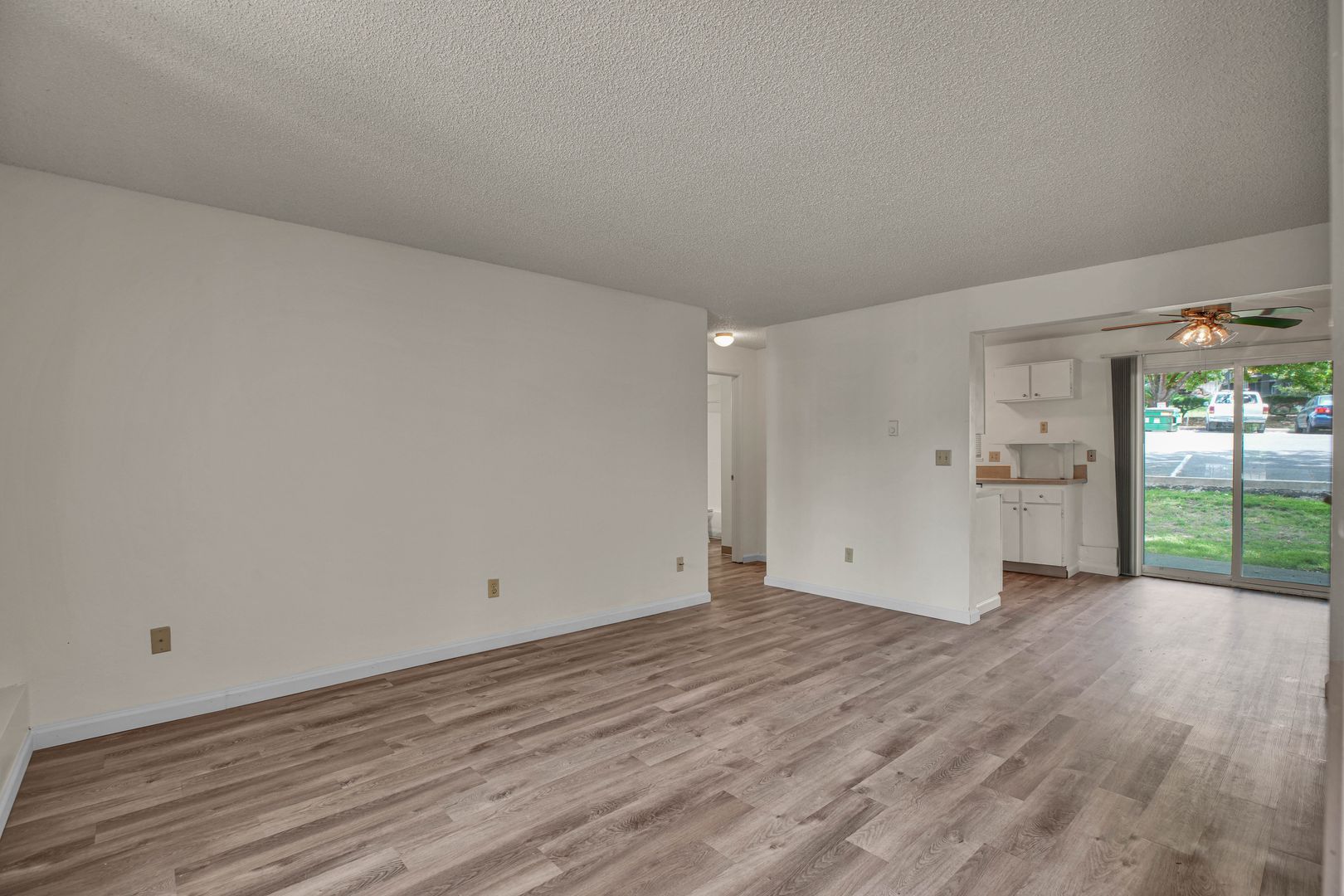 WEST LINN Apartment: 1700 BLANKENSHIP RD
