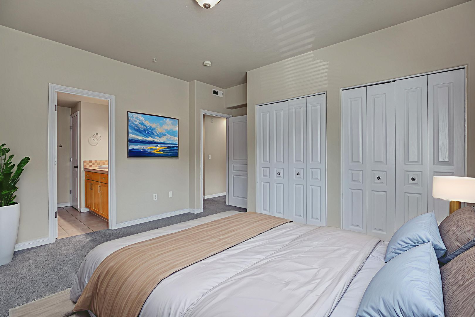#144 TABOR POINTE APARTMENTS 2 of 12