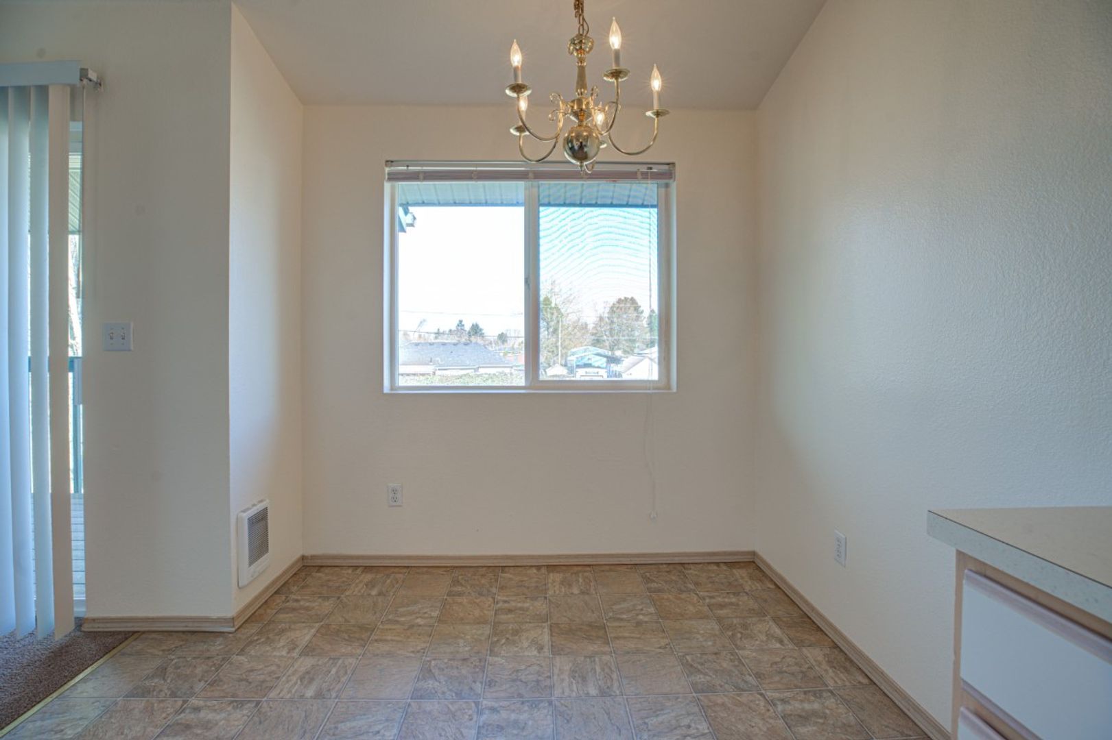 #294 FIELDSTONE APARTMENTS 6 of 12