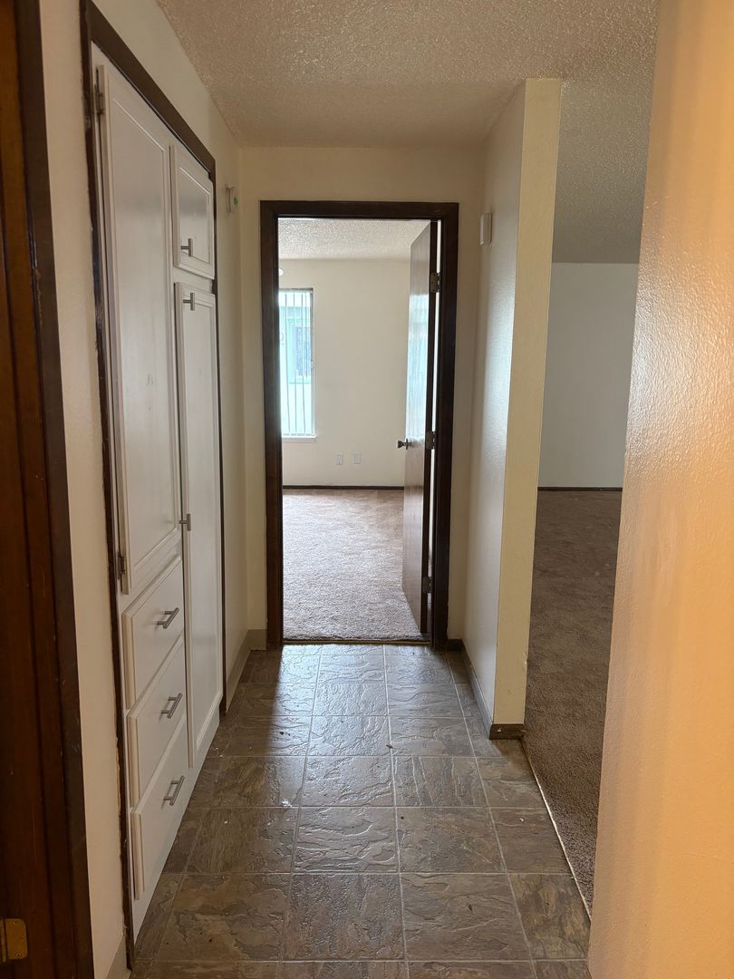 KEIZER Apartment: 1063 KOALA ST. N