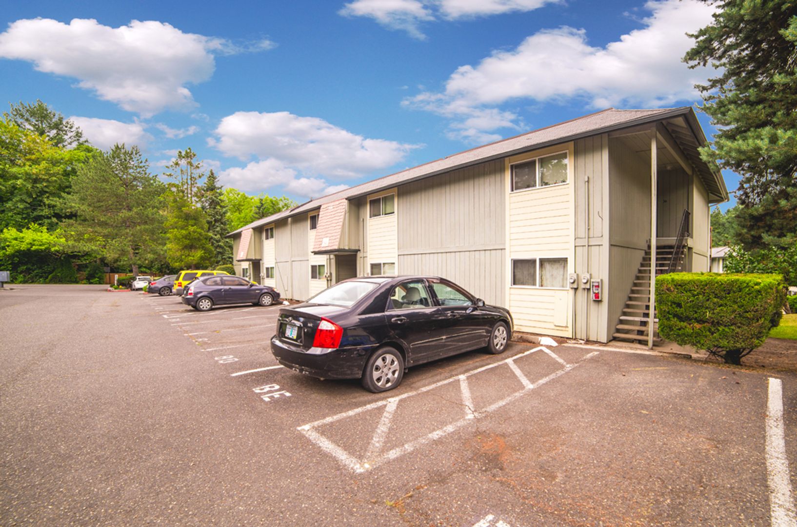 PORTLAND Apartment: 7740 SW 45TH