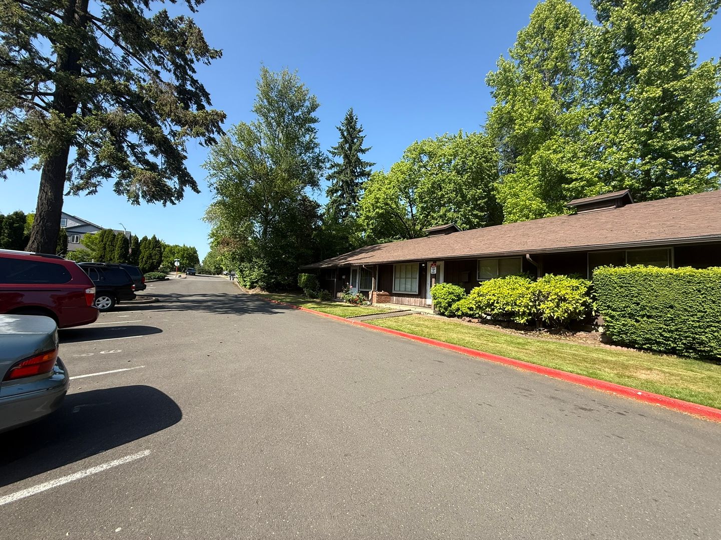 TIGARD Apartment: 11485 SW GREENBURG ROAD