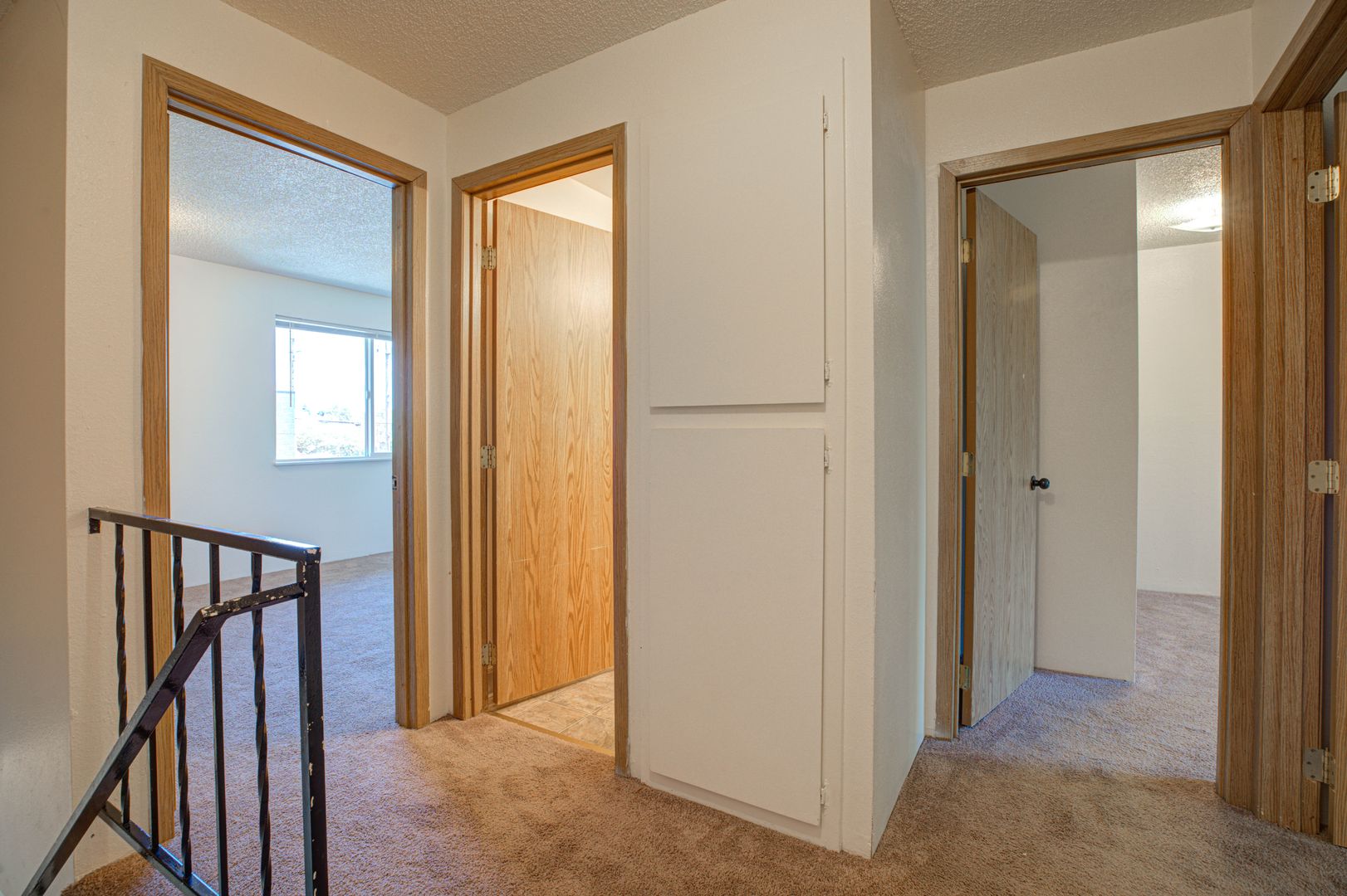 MCMINNVILLE Apartment: 455 NE 17TH ST