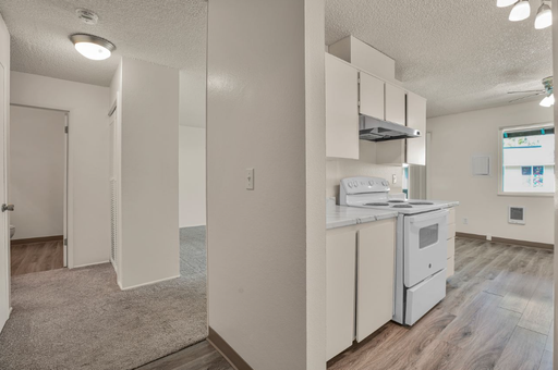 2BD, 1 BATH 900 SQ FT $1,500 - next to Gabriel Park! ONE MONTH FREE! – photo 1