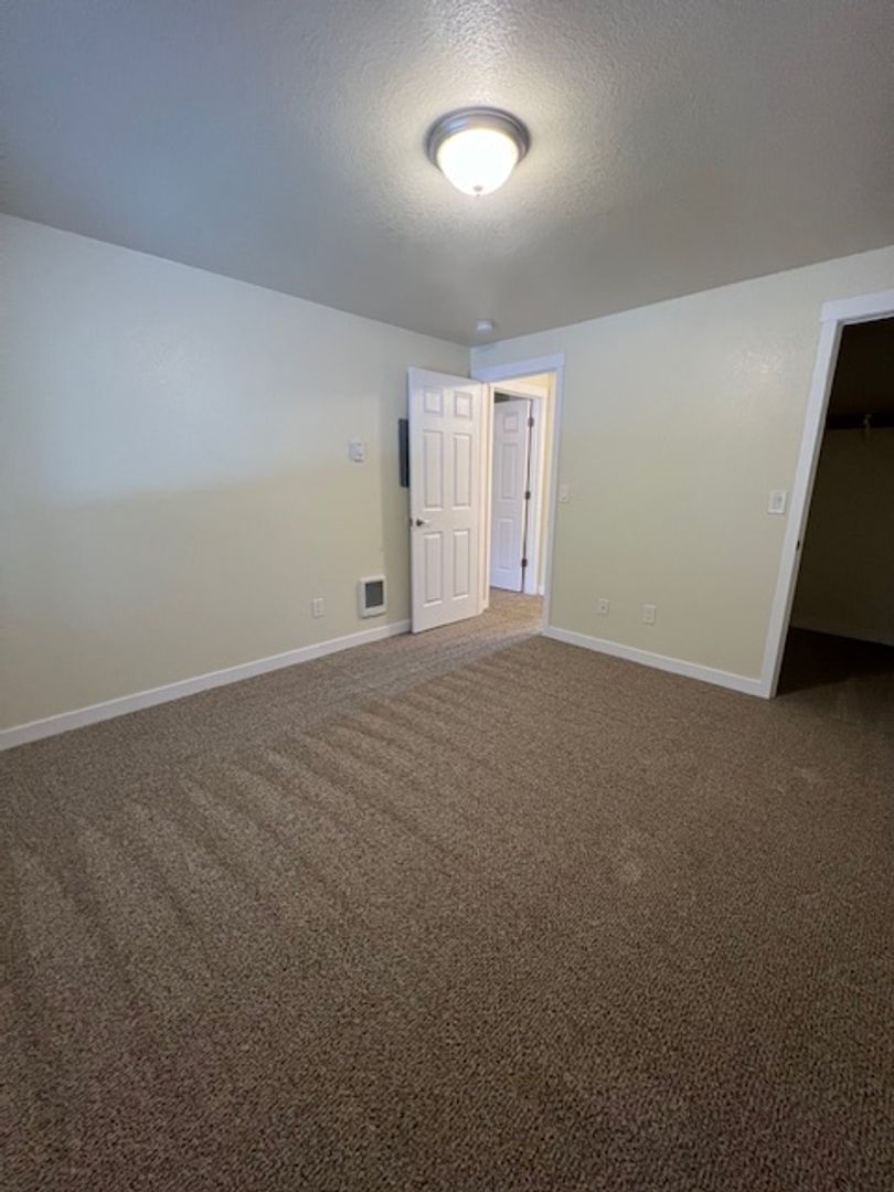 #183 SADDLE CLUB APTS 33 of 67