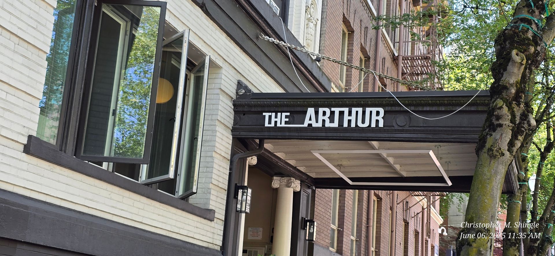 PORTLAND Apartment: 726 SW 11TH AVE