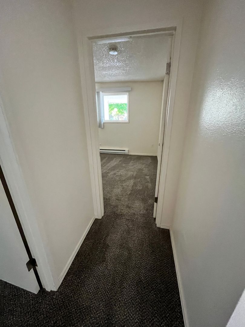 #366 TRACY COURT 6 of 11