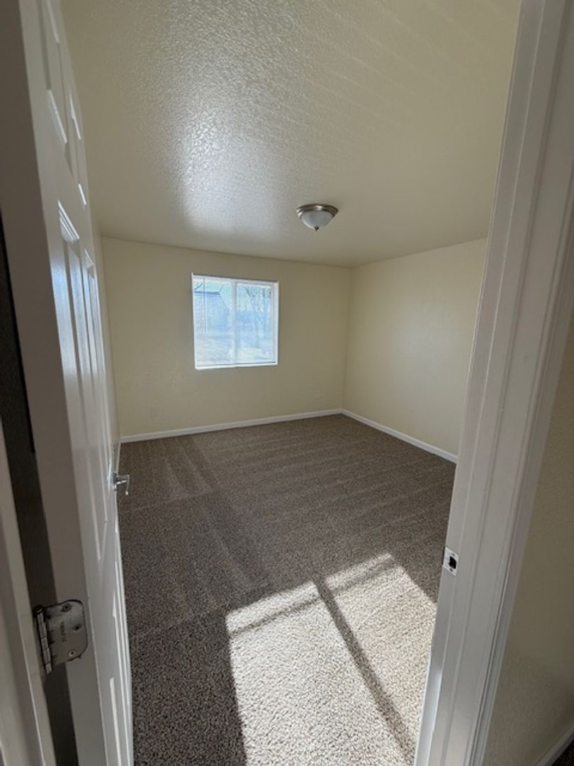#183 SADDLE CLUB APTS 8 of 8