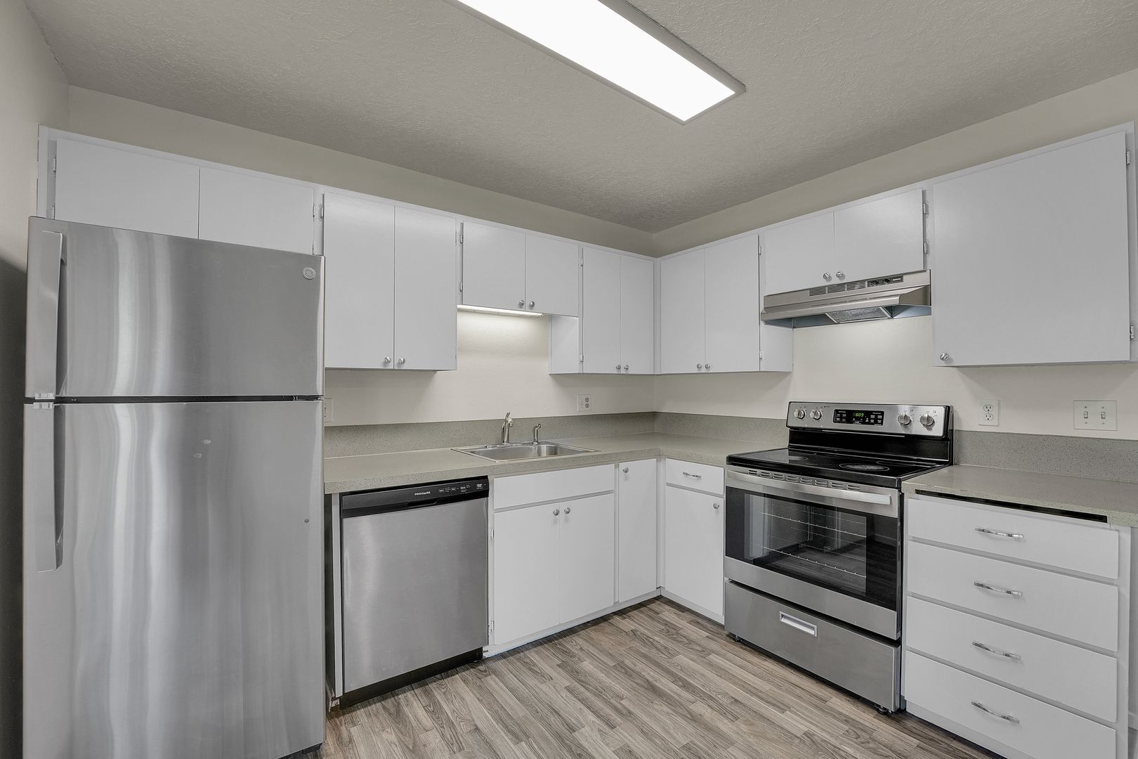 HILLSBORO Apartment: 1038 NE 21ST STREET