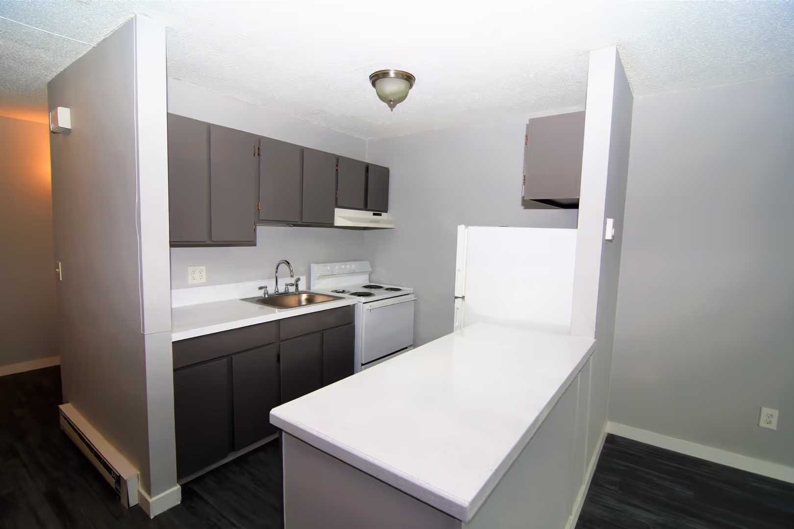 PORTLAND Apartment: 8924 SW 30TH AVE.