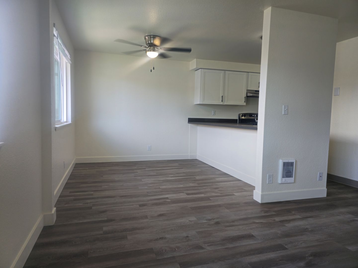 SALEM Apartment: 1304-1330 WALLACE RD. NW