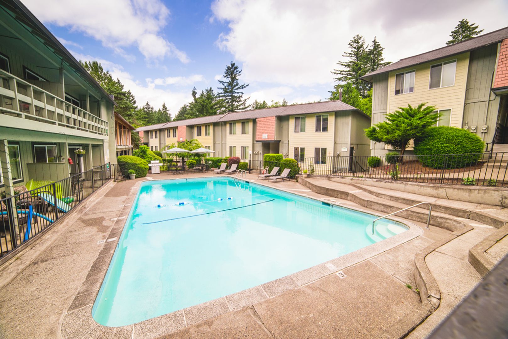 PORTLAND Apartment: 7740 SW 45TH