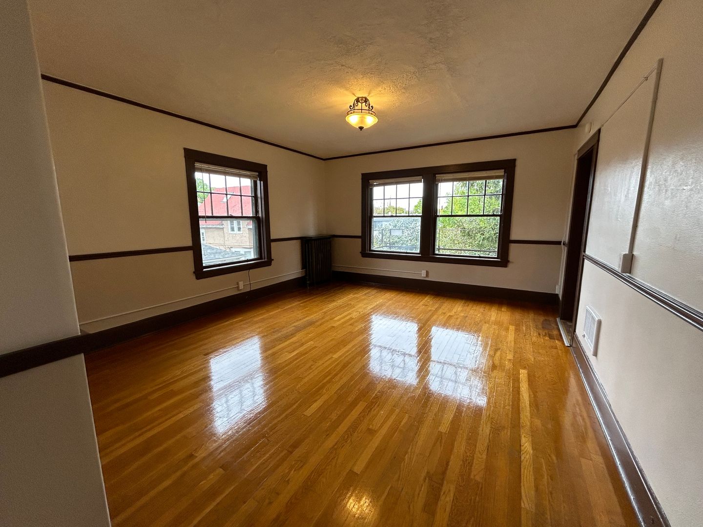 PORTLAND Apartment: 1514 NE 17TH AVE.