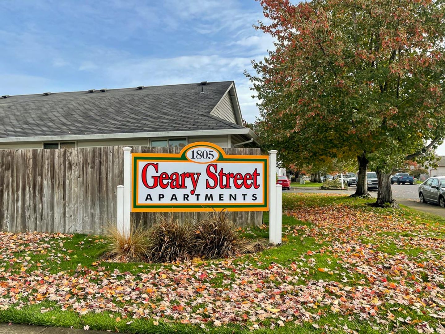 ALBANY Apartment: 1805 16th AVE. SE, #1