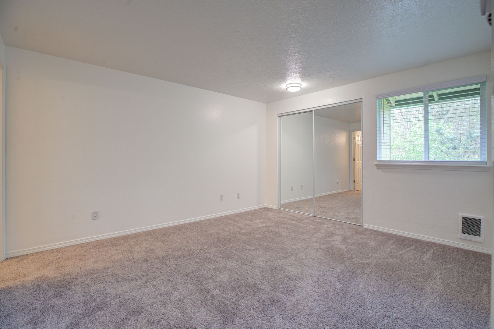 #240 WINDMILL APARTMENTS 4 of 9