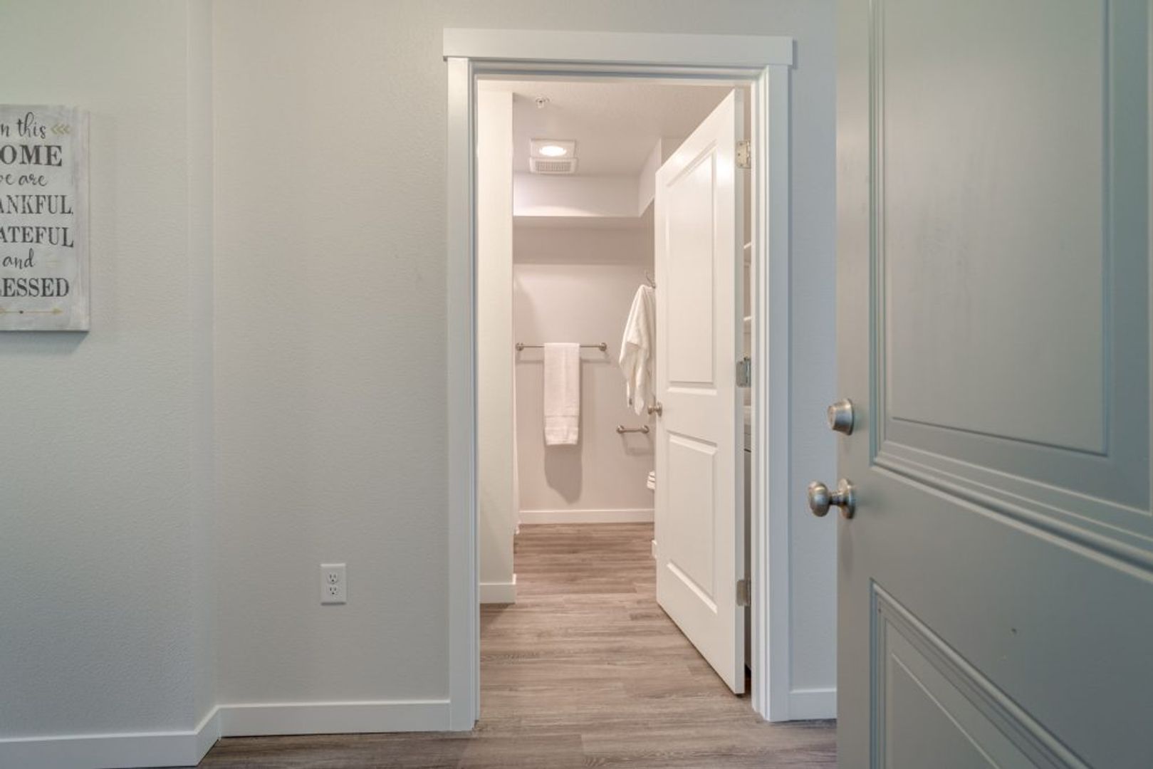 SALEM Apartment: RIVER BEND RD NW