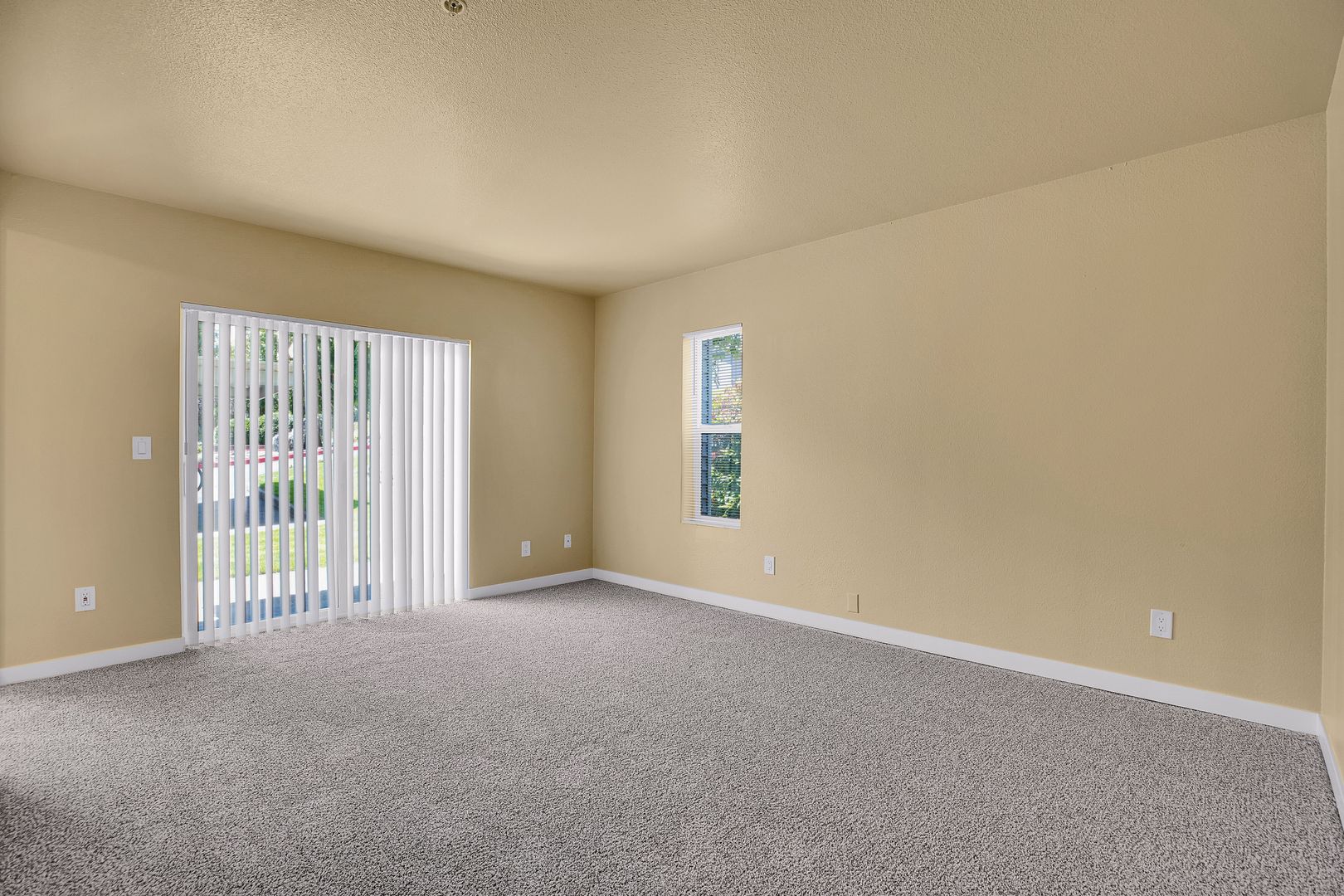 #196 COPPERFIELD APTS 20 of 28