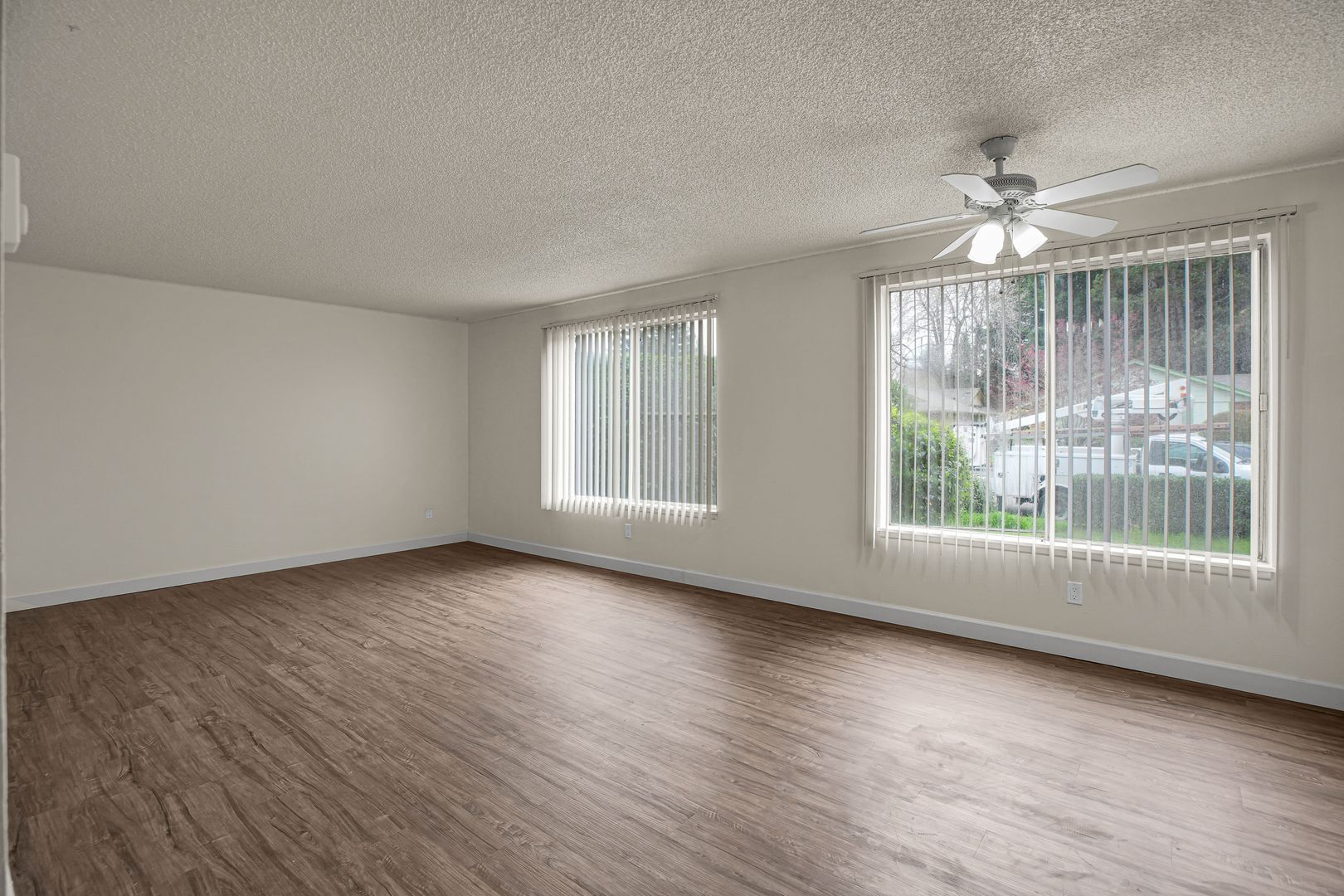KEIZER Apartment: 1063 KOALA ST. N