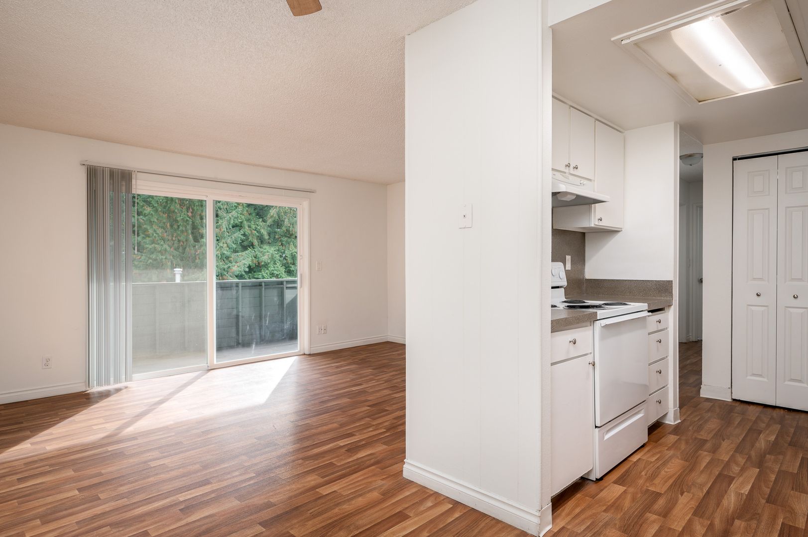 TIGARD Apartment: 14500 SW HALL BLVD.