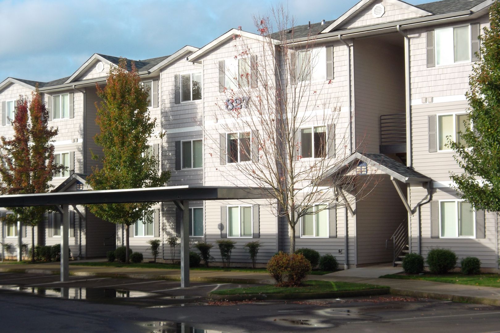 ALBANY Apartment: 825 NE CENTURY DRIVE #100