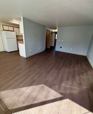 FIRST MONTH RENT FREE SPECIAL ENDS SOON!