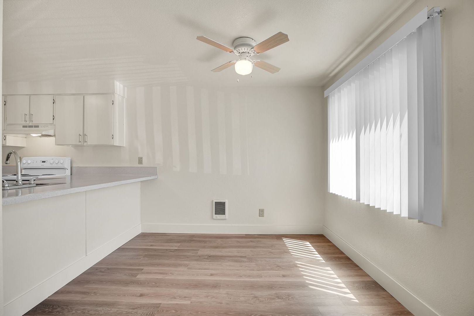 #124 GARDEN COURT APARTMENTS 2 of 12