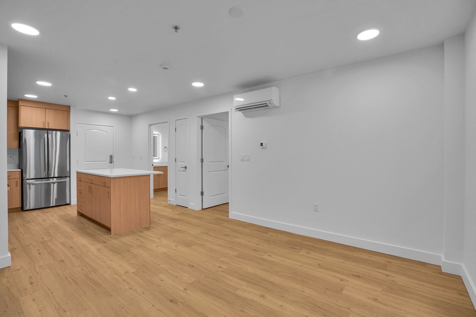 TROUTDALE Apartment: 1323 SW CHERRY PARK ROAD