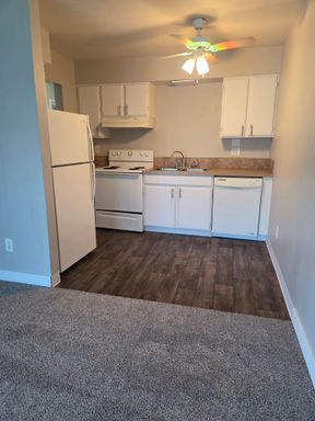 1334 NE 108THE AV., 04 – photo 1