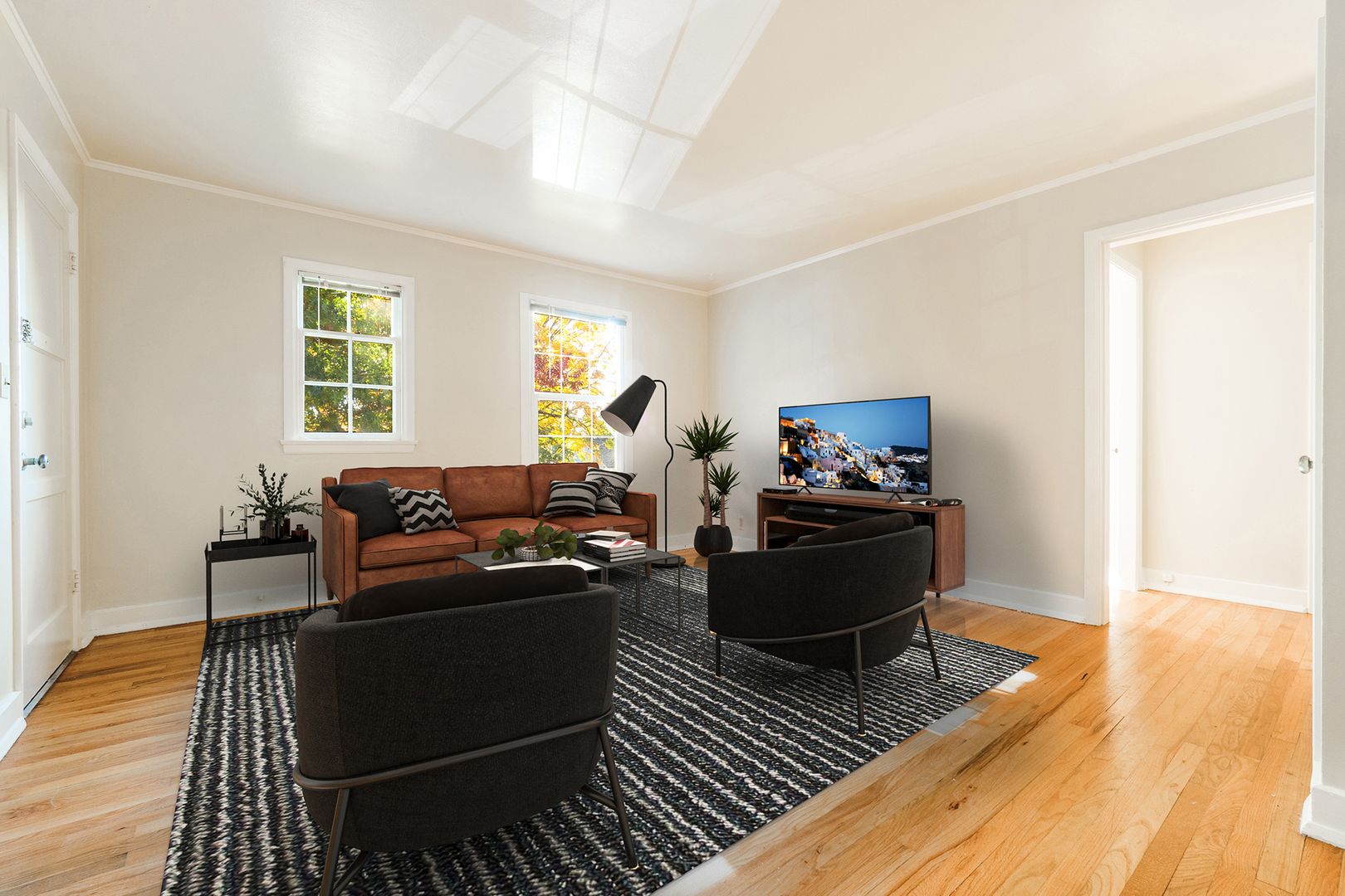 VANCOUVER Apartment: 308 E 28TH ST