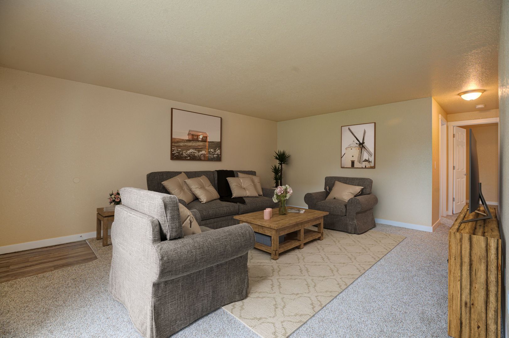 #187 BROOK HOLLOW APTS 2 of 5