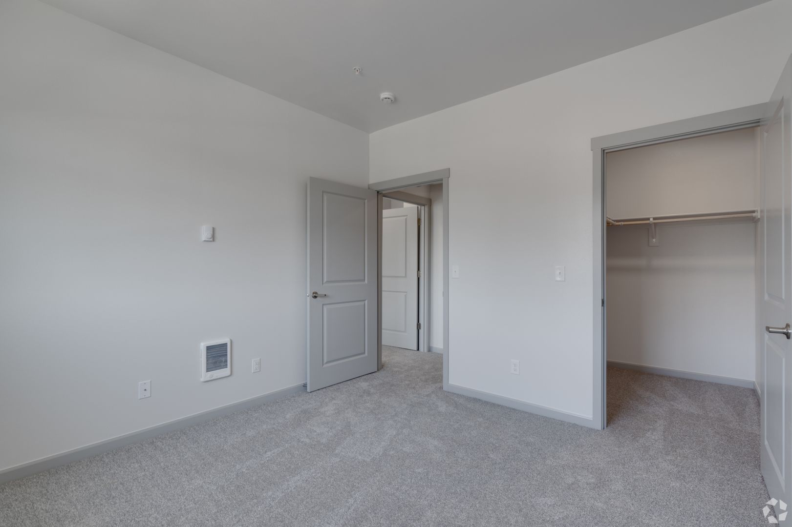 #192 LIBERTY CREST APARTMENTS 6 of 10