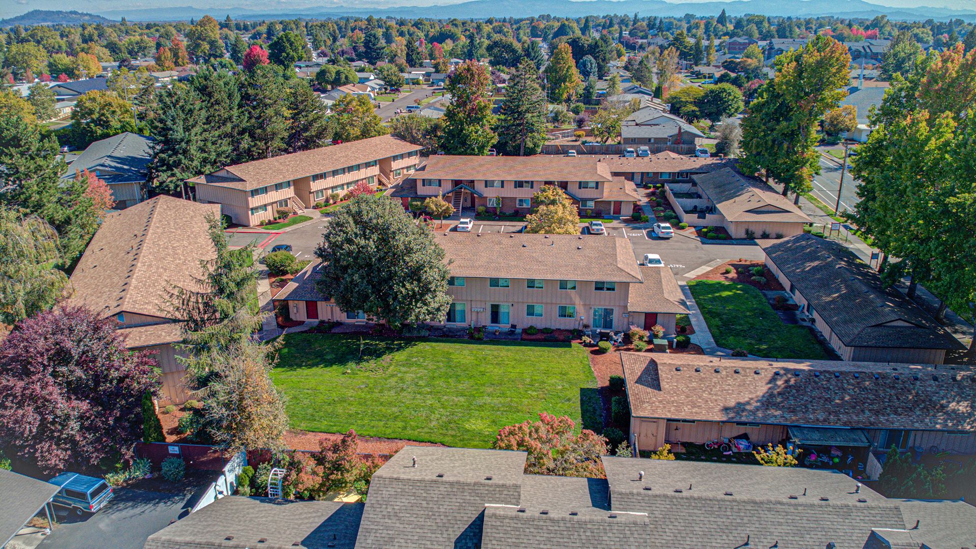 ALBANY Apartment: 625 34TH AVENUE, SE