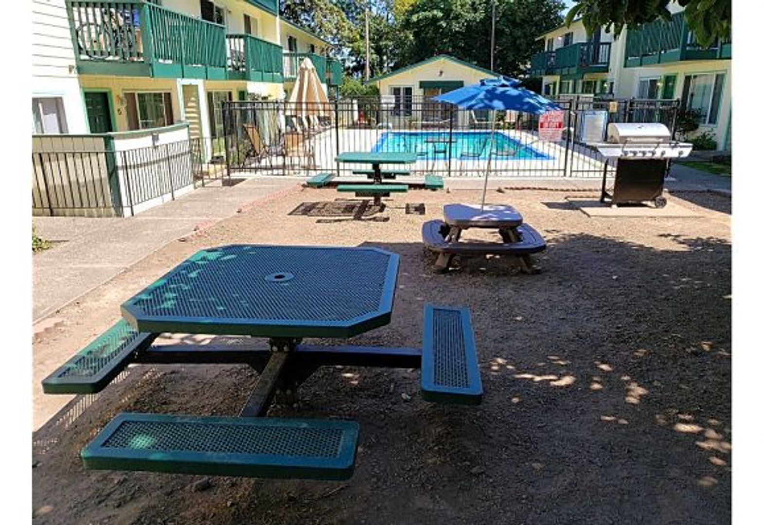 PORTLAND Apartment: 1136 NE 181ST AVE