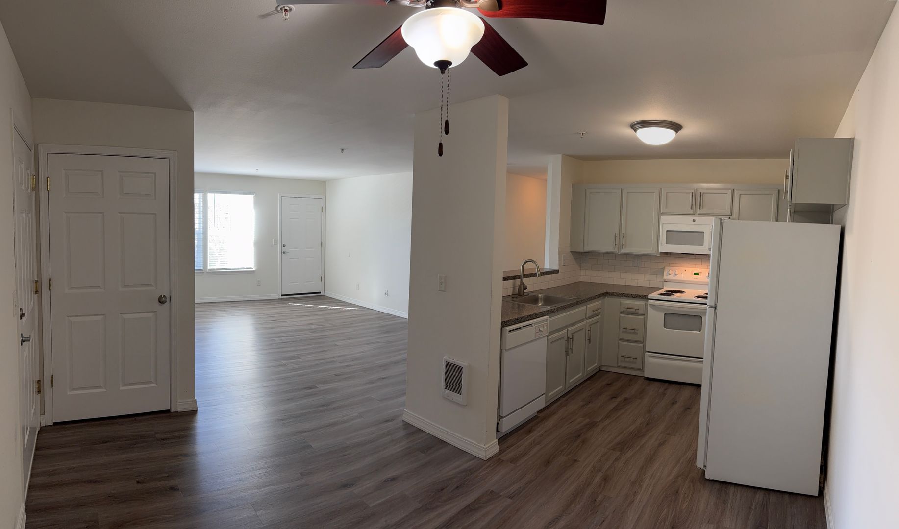 SALEM Apartment: 3045 GEHLAR RD NW