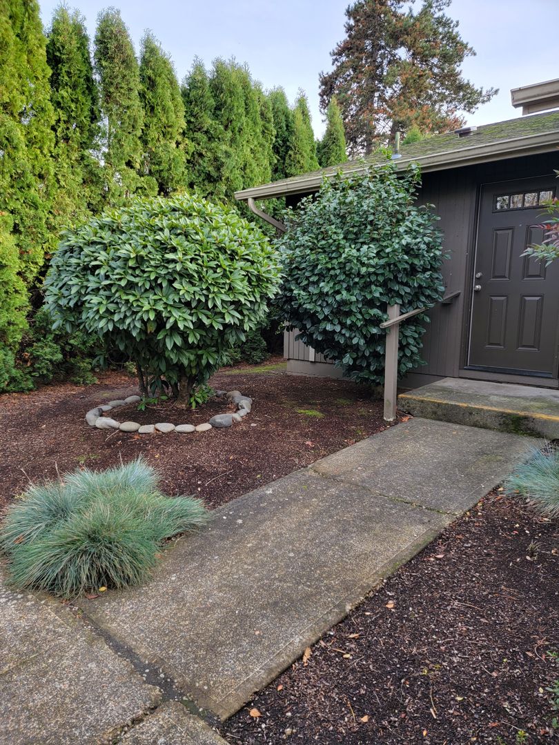 KEIZER Apartment: 6800 WHEATLAND RD