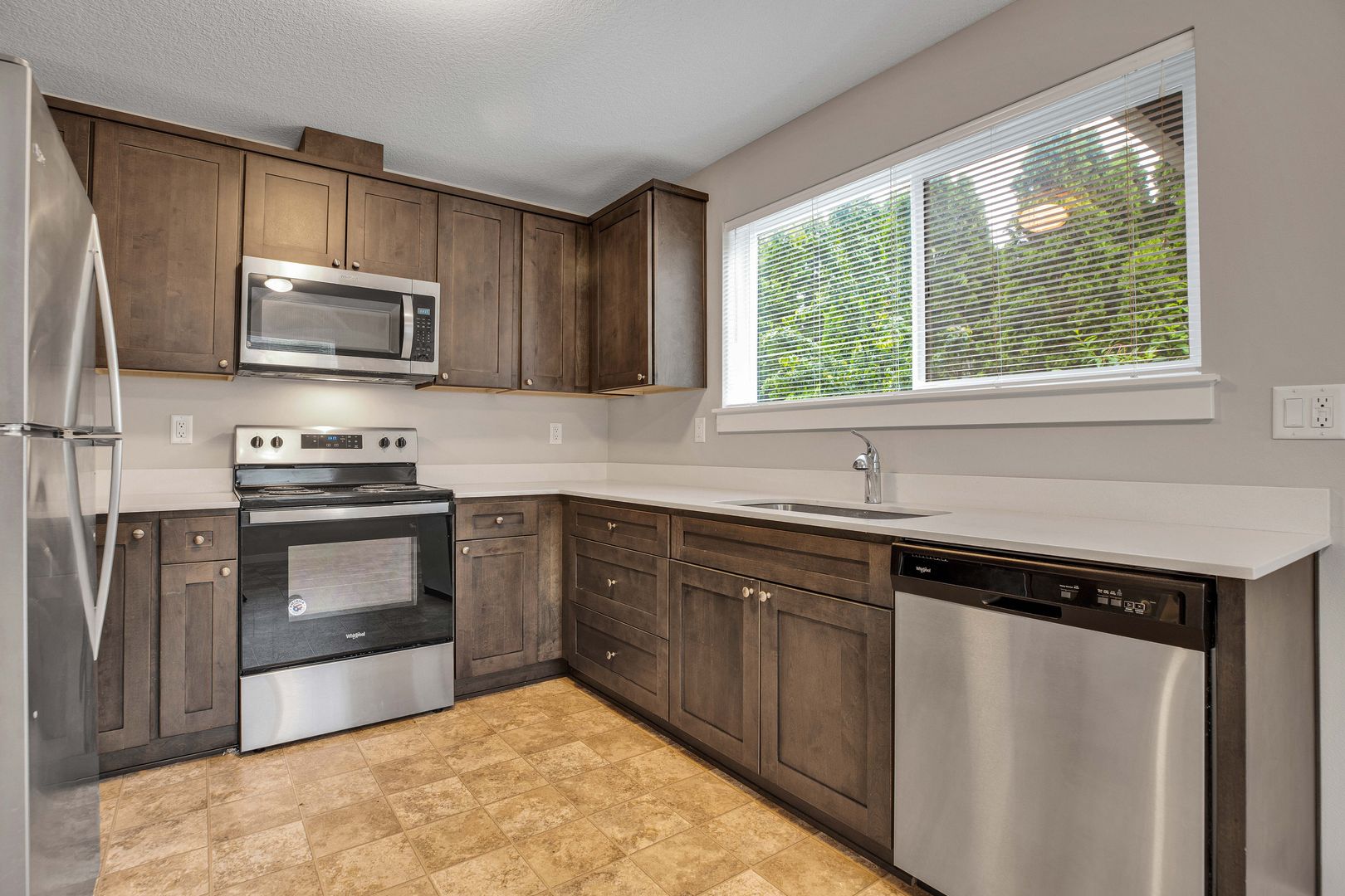 Keizer Apartment: 751-757 Plymouth Drive