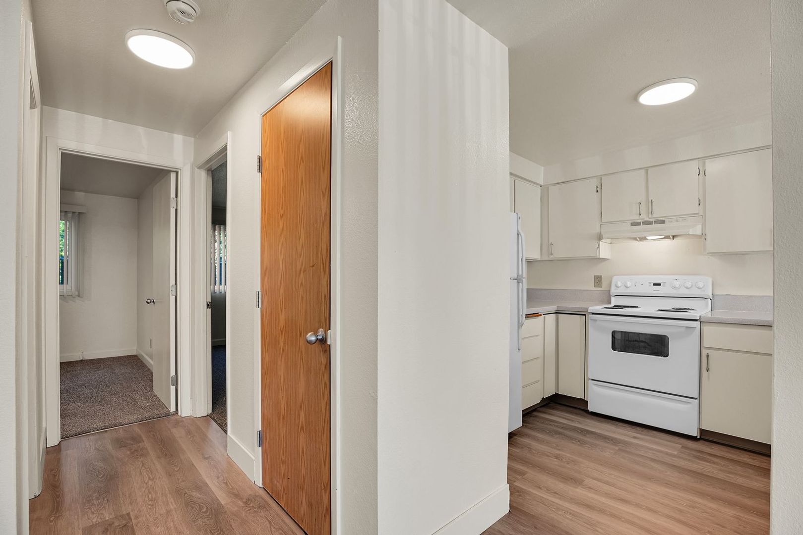 #124 GARDEN COURT APARTMENTS 10 of 12