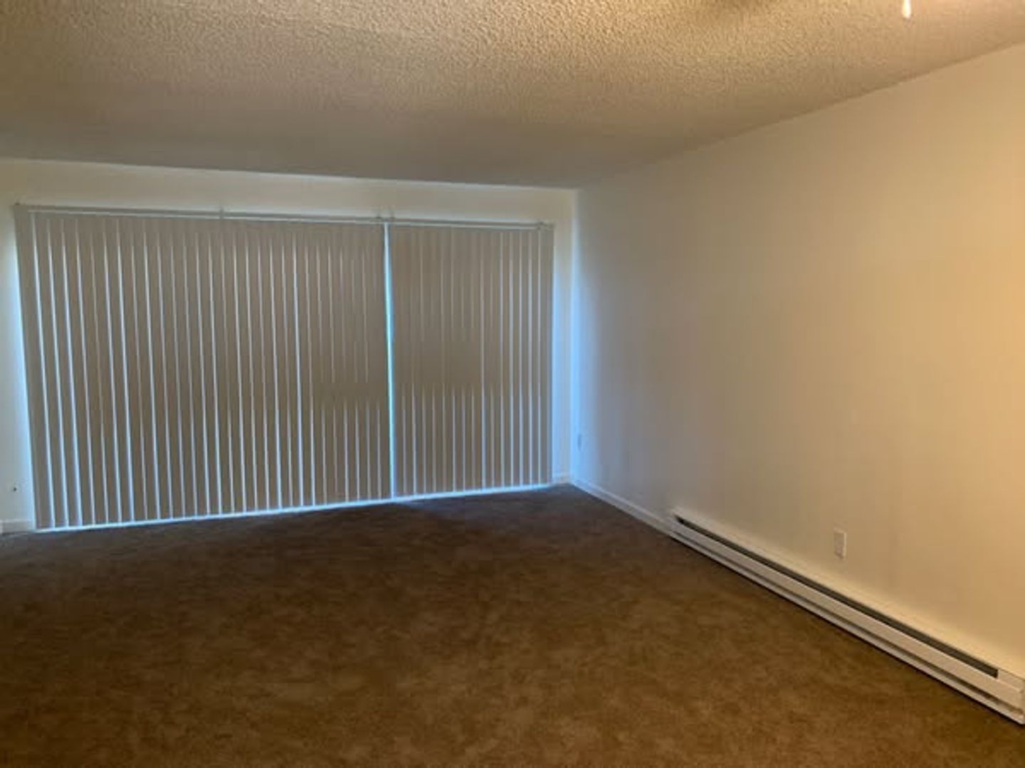 PORTLAND Apartment: 4300-4344 SE 122ND AVE